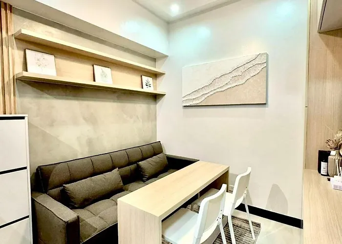 Sleek Urban Staycation-2br With Bay View Near Moa, Picc, World Trade Center And Us Embassy *