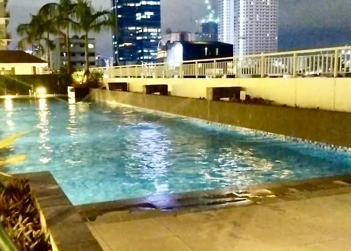 Sleek Urban Staycation-2br With Bay View Near Moa, Picc, World Trade Center And Us Embassy